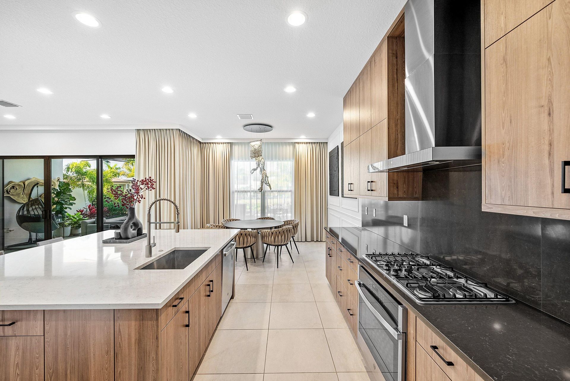 8325 Royal County Down Road, Boca Raton, FL 33434 Photo