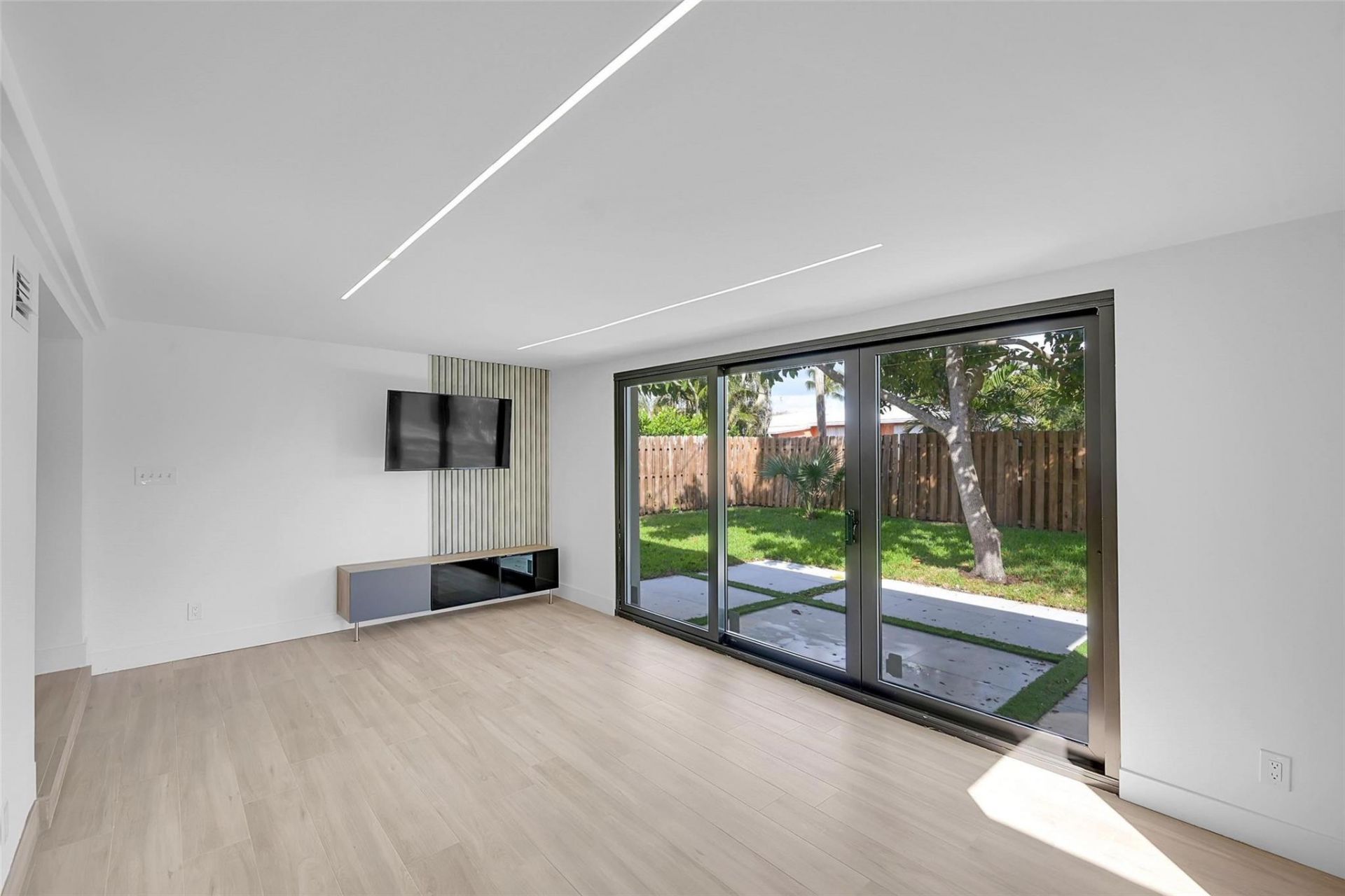 1257 NW 4th St, Boca Raton, FL 33486 Photo