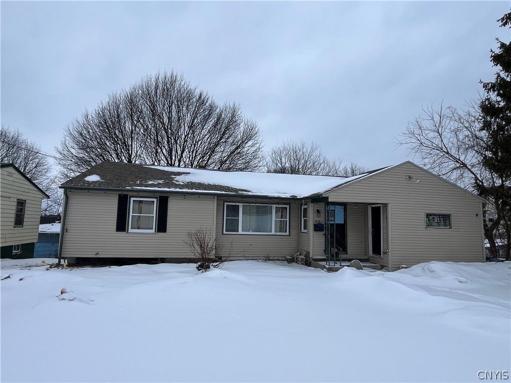 918 Stolp Avenue, Syracuse, NY 13207 Main Photo