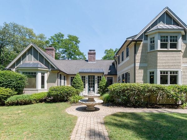 130 Summer St, Weston, MA 02493