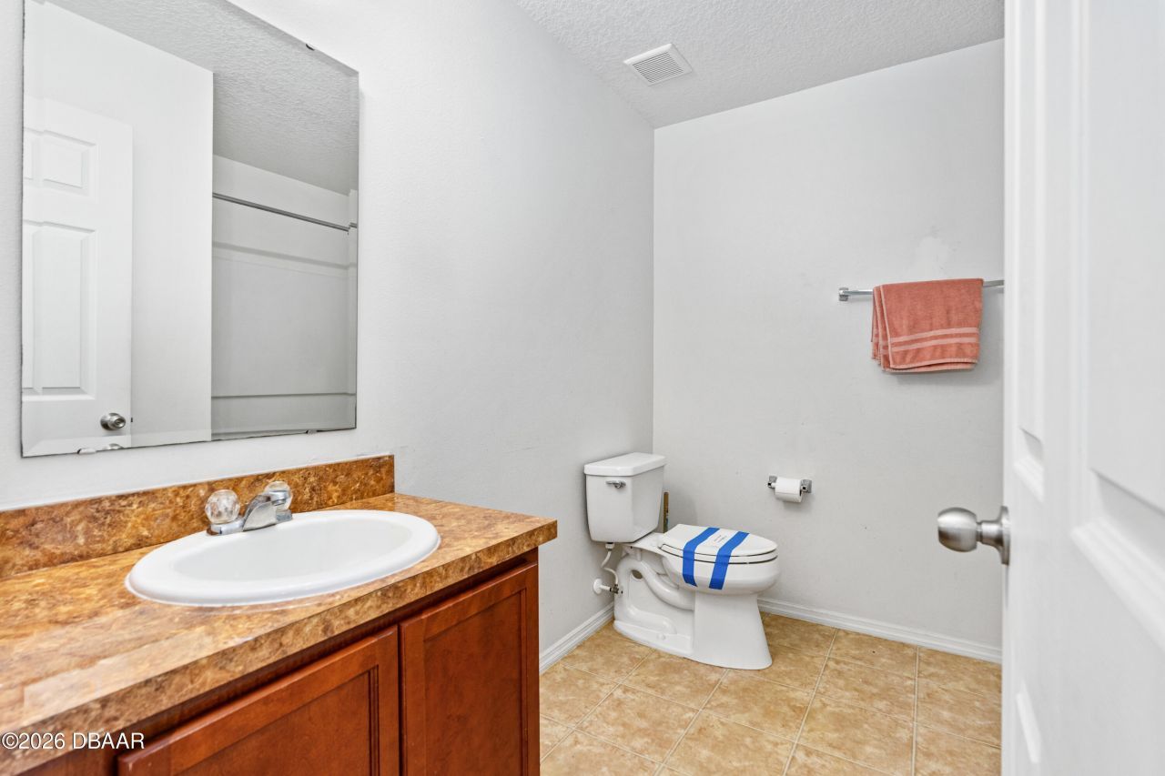 313 Bayberry Lakes Boulevard, Daytona Beach, FL 32124 Photo