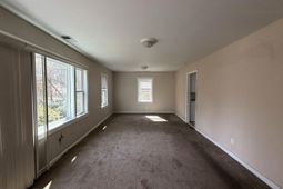 113 Stelling Avenue photo 4