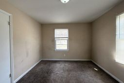 113 Stelling Avenue photo 4