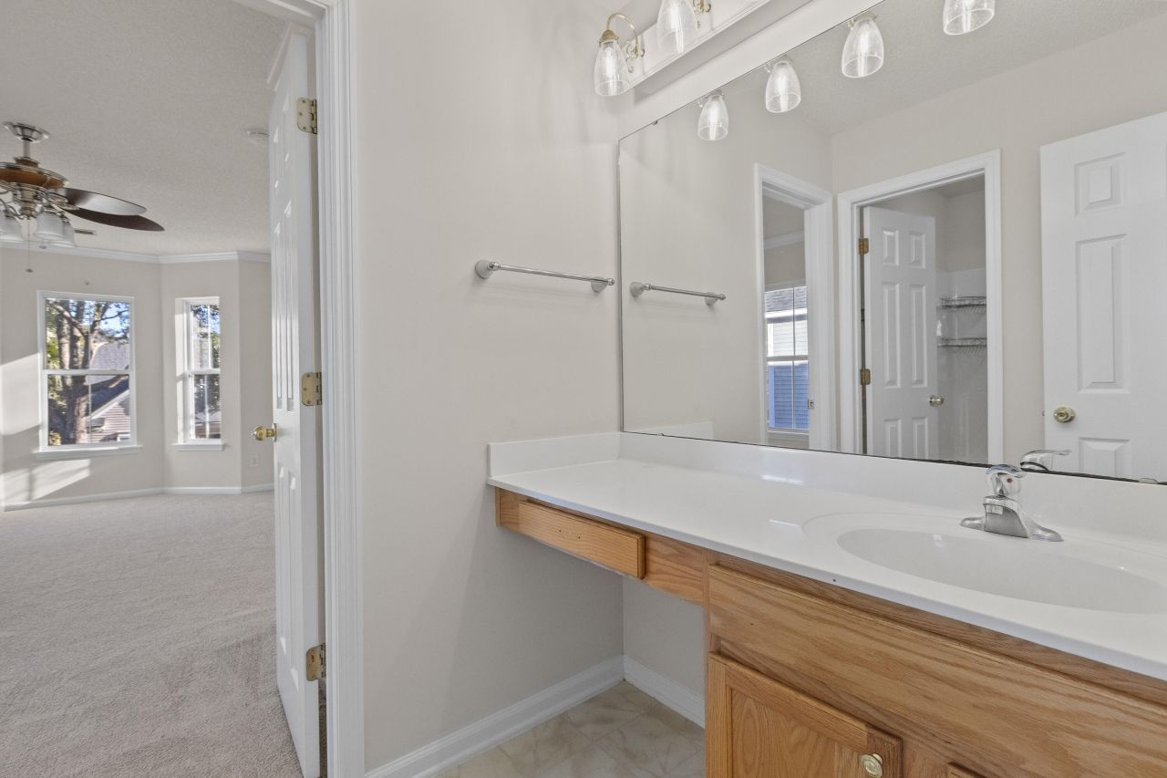 43 Regency Oaks Drive Photo 14