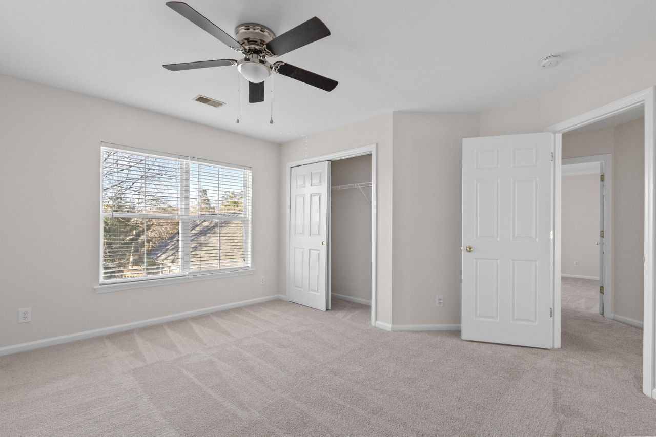 43 Regency Oaks Drive Photo 19