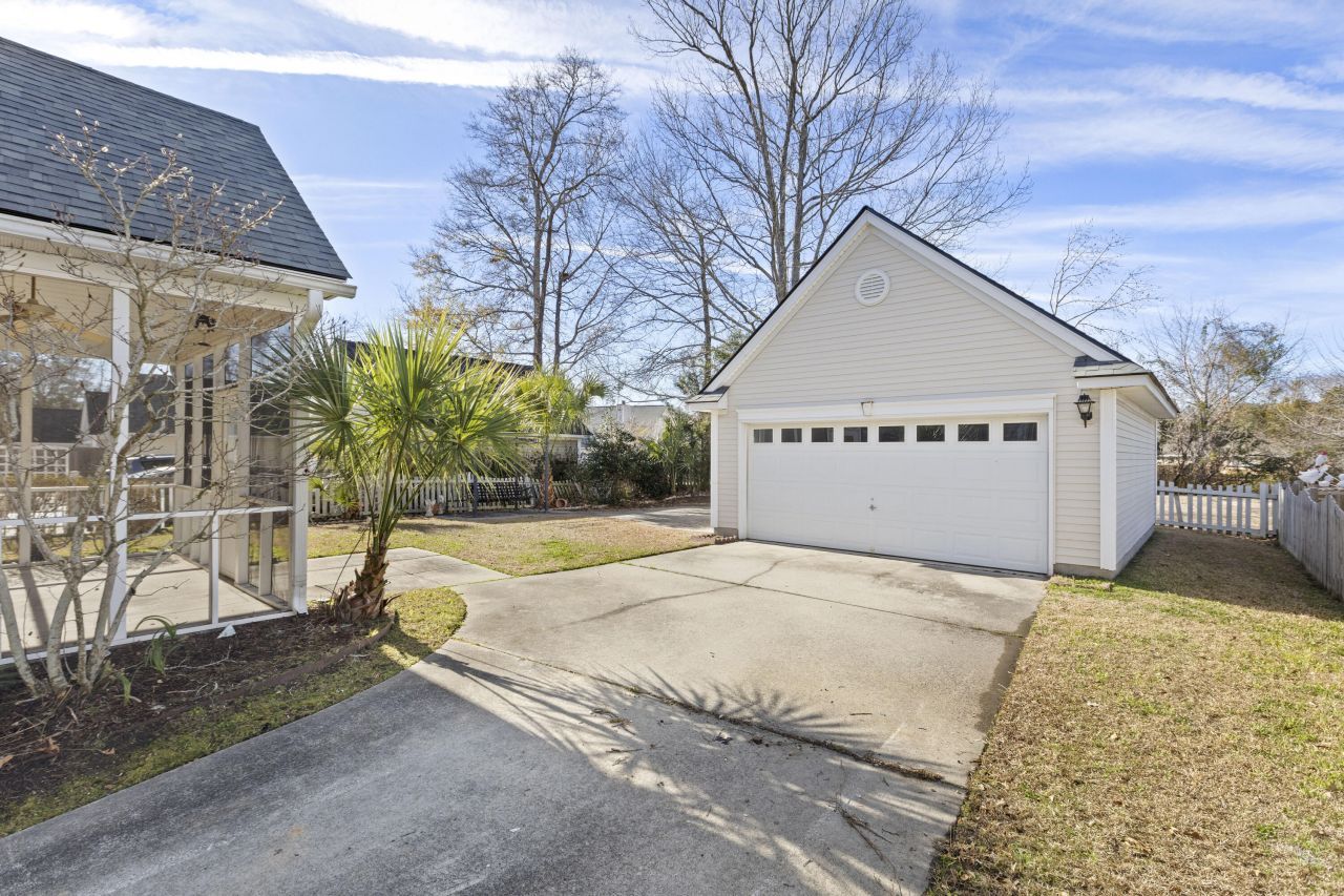 43 Regency Oaks Drive Photo 30