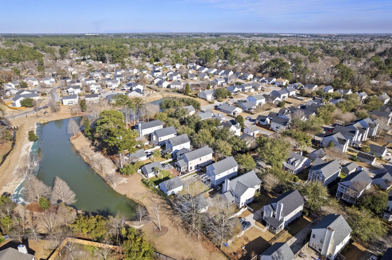 43 Regency Oaks Drive Photo 32