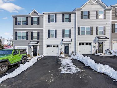 157 LUKENS MILL DRIVE , COATESVILLE, PA 19320