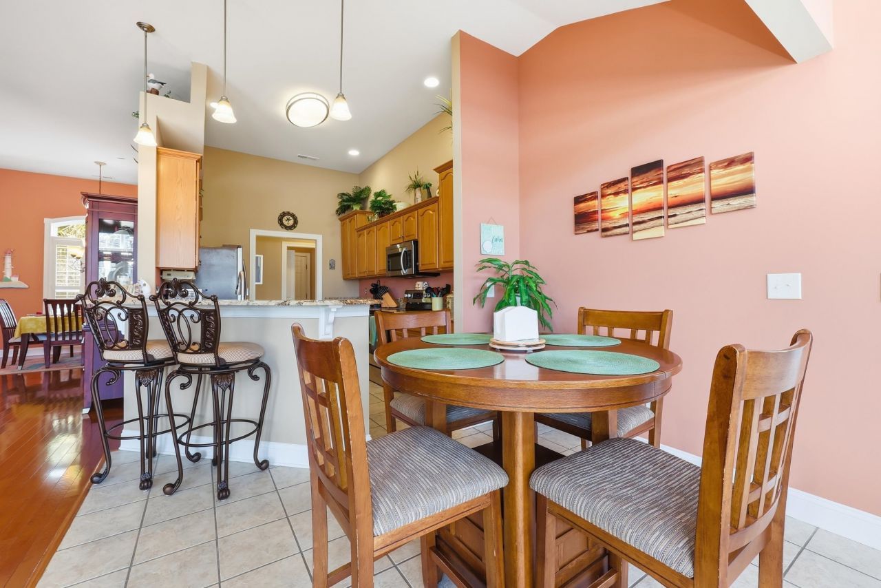 1216 Foxtail Dr. Photo 14