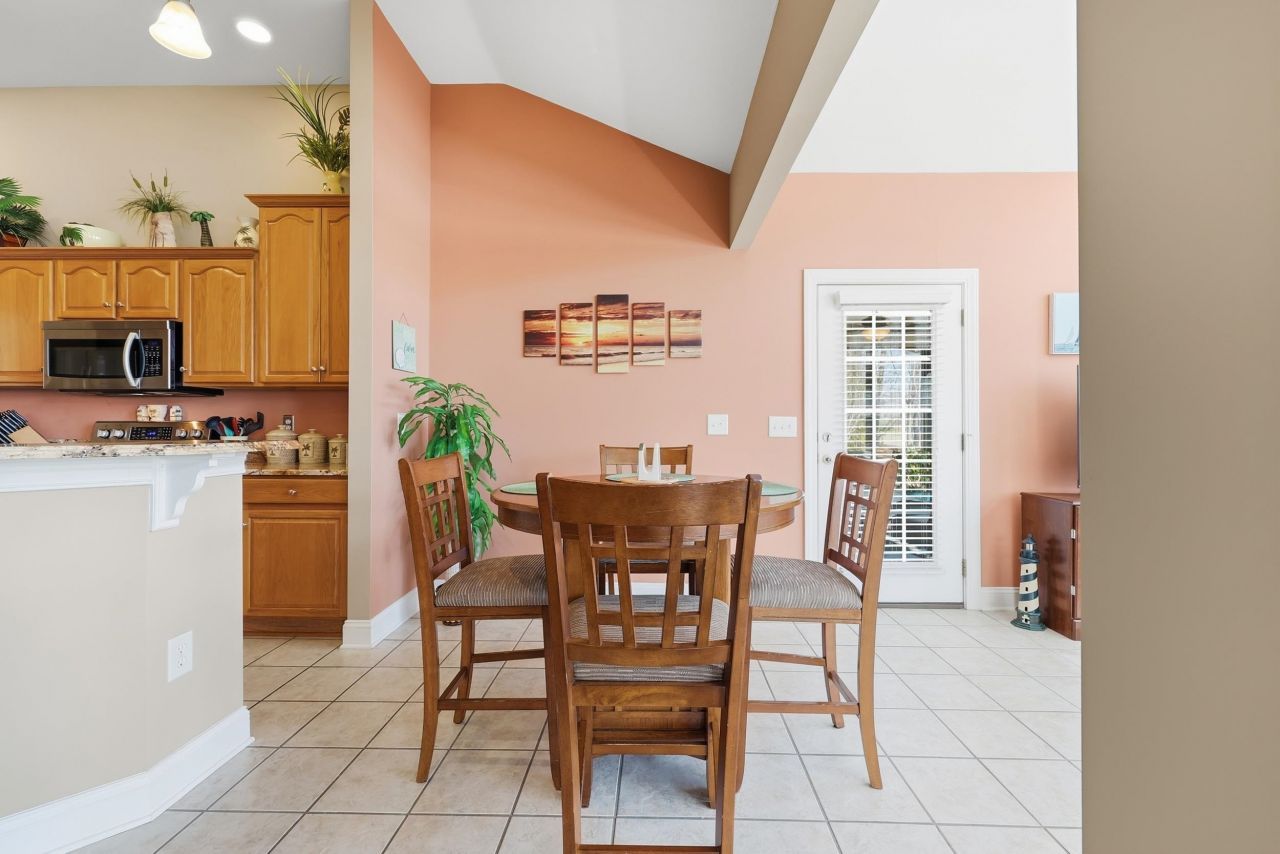 1216 Foxtail Dr. Photo 15