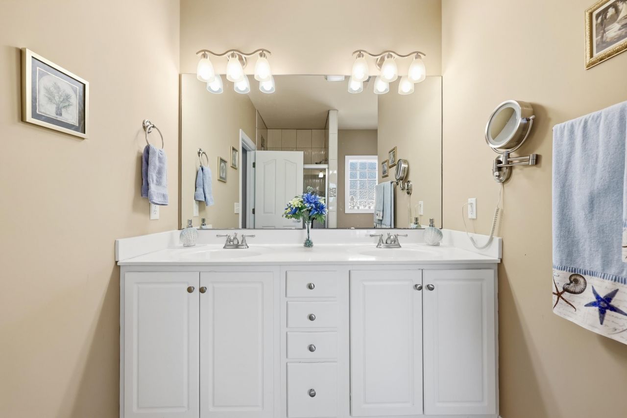 1216 Foxtail Dr. Photo 25