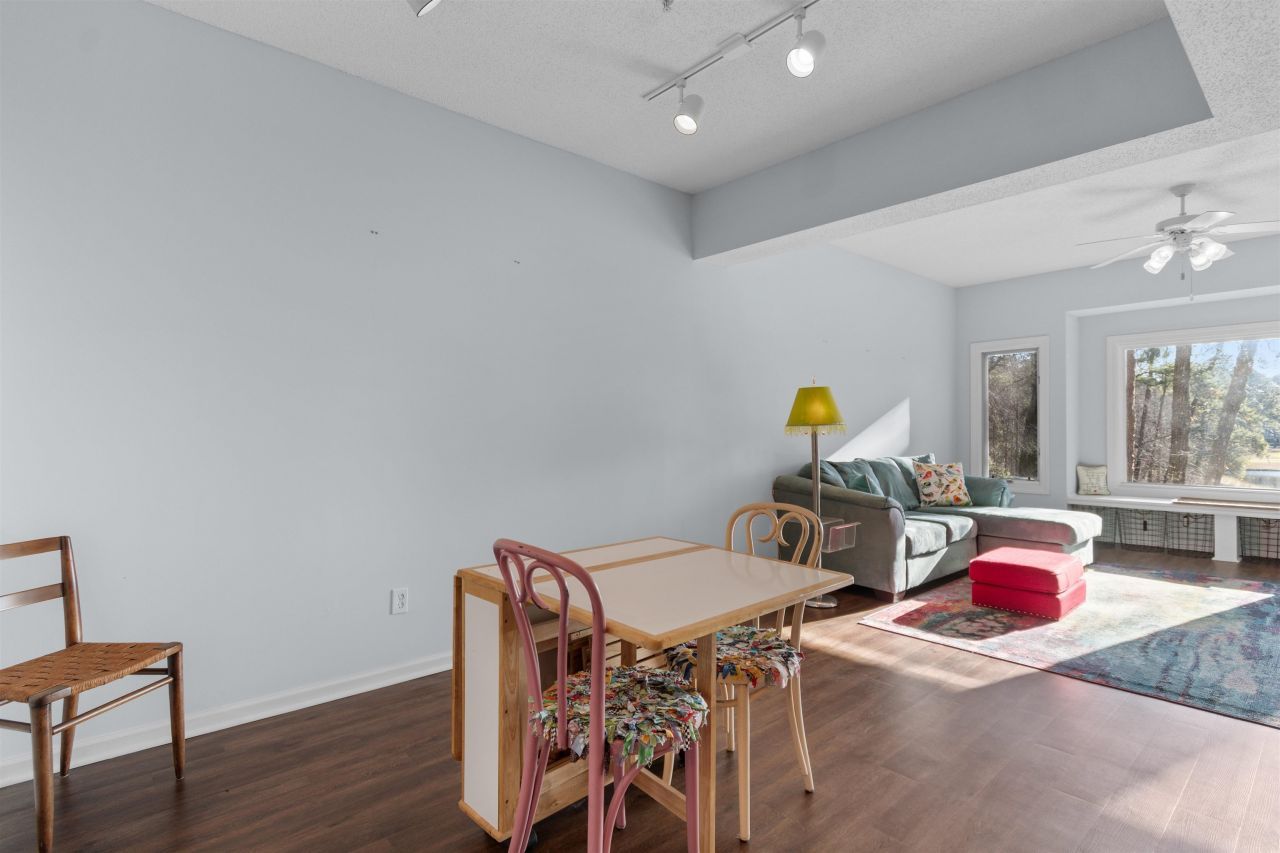 1550 Spinnaker Dr.  Photo 10