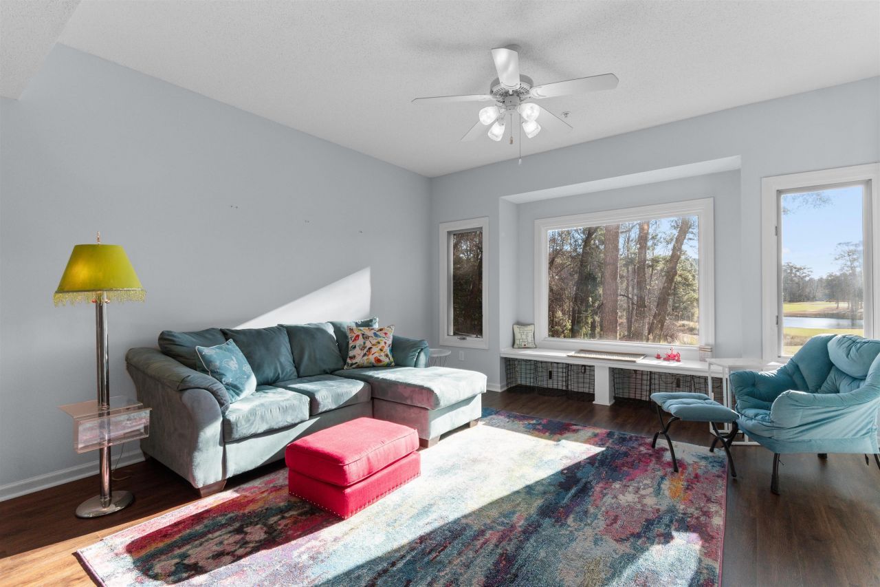 1550 Spinnaker Dr.  Photo 11