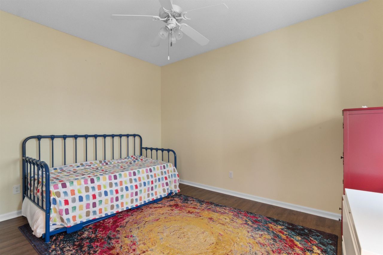 1550 Spinnaker Dr.  Photo 22