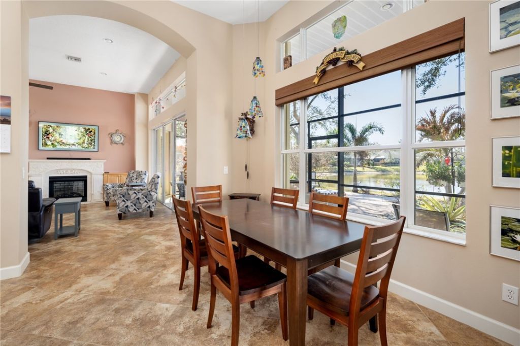 4220 Abington Woods Circle, Vero Beach, FL 32967 Photo