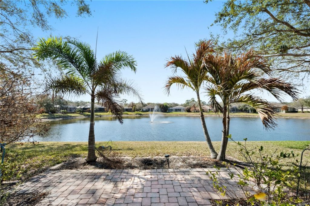 4220 Abington Woods Circle, Vero Beach, FL 32967 Photo