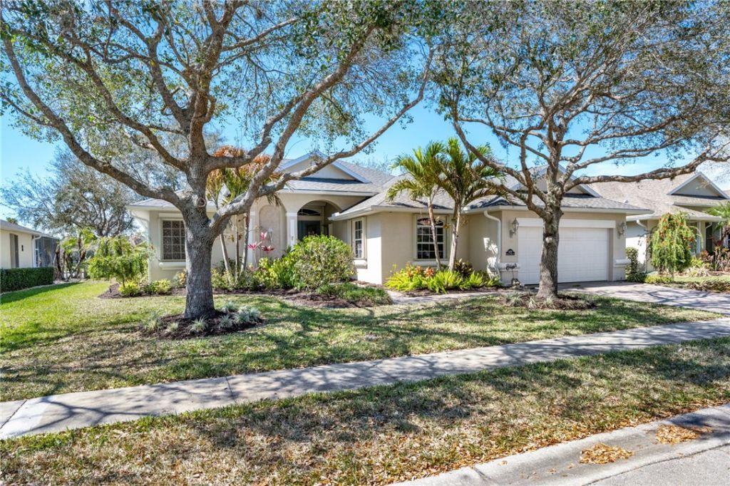 4220 Abington Woods Circle, Vero Beach, FL 32967 Photo