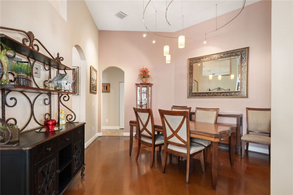 4220 Abington Woods Circle, Vero Beach, FL 32967 Photo