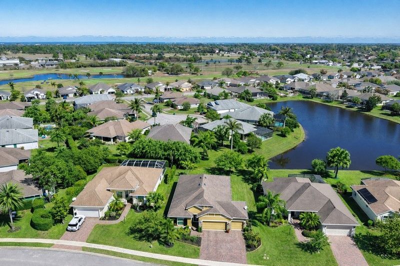 625 Gossamer Wing Way, Sebastian, FL 32958 Photo