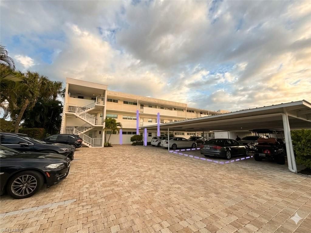 408 Broad Ave S, Unit H408, Naples, FL 34102 Photo