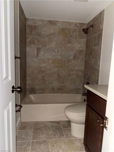 408 Broad Ave S, Unit H408, Naples, FL 34102 Photo