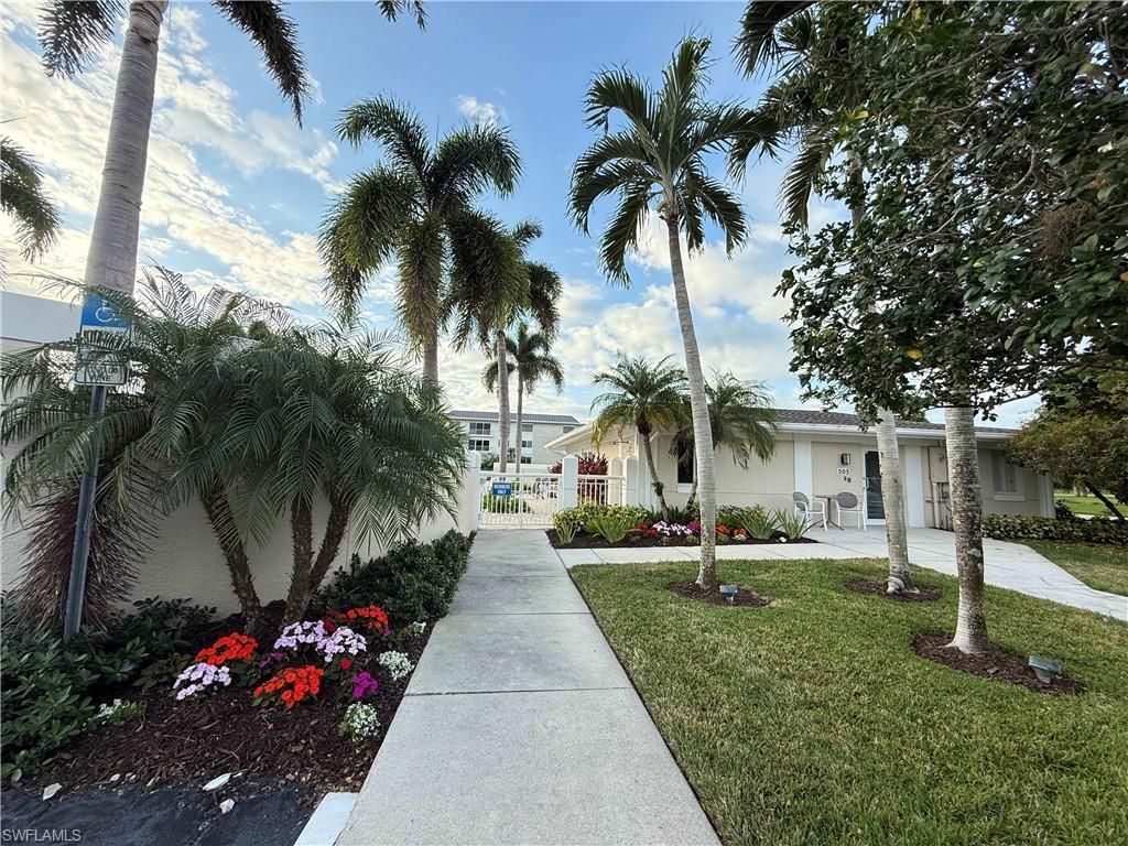 408 Broad Ave S, Unit H408, Naples, FL 34102 Photo