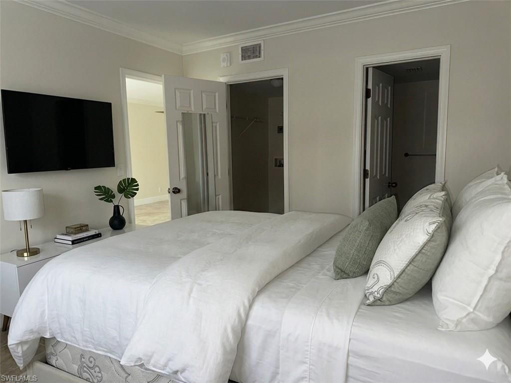 408 Broad Ave S, Unit H408, Naples, FL 34102 Photo