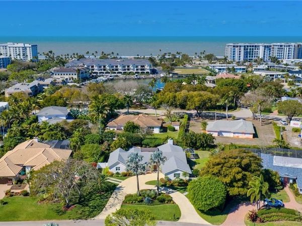 1471 Murex DR , NAPLES, FL 34102