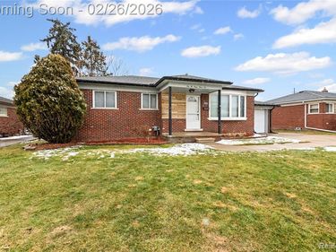 20336 Cedar Street, St. Clair Shores, MI 48081