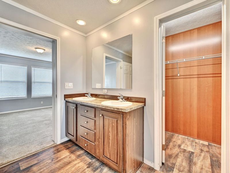 605 Valley View Drive, Verona, KY 41092 Photo 15