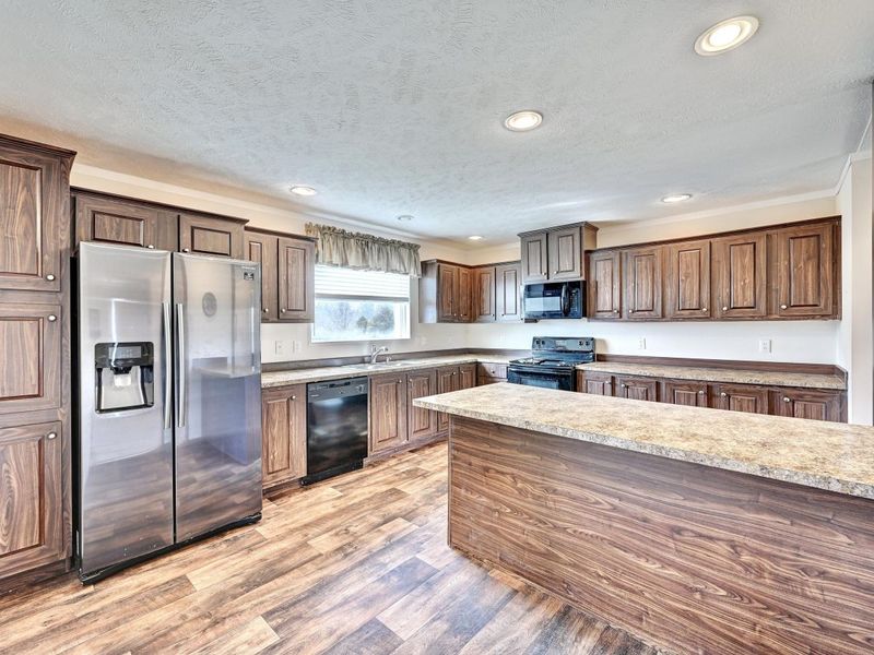 605 Valley View Drive, Verona, KY 41092 Photo 7