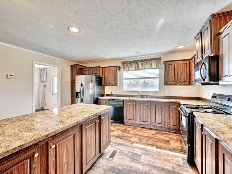 605 Valley View Drive, Verona, KY 41092 Photo 8