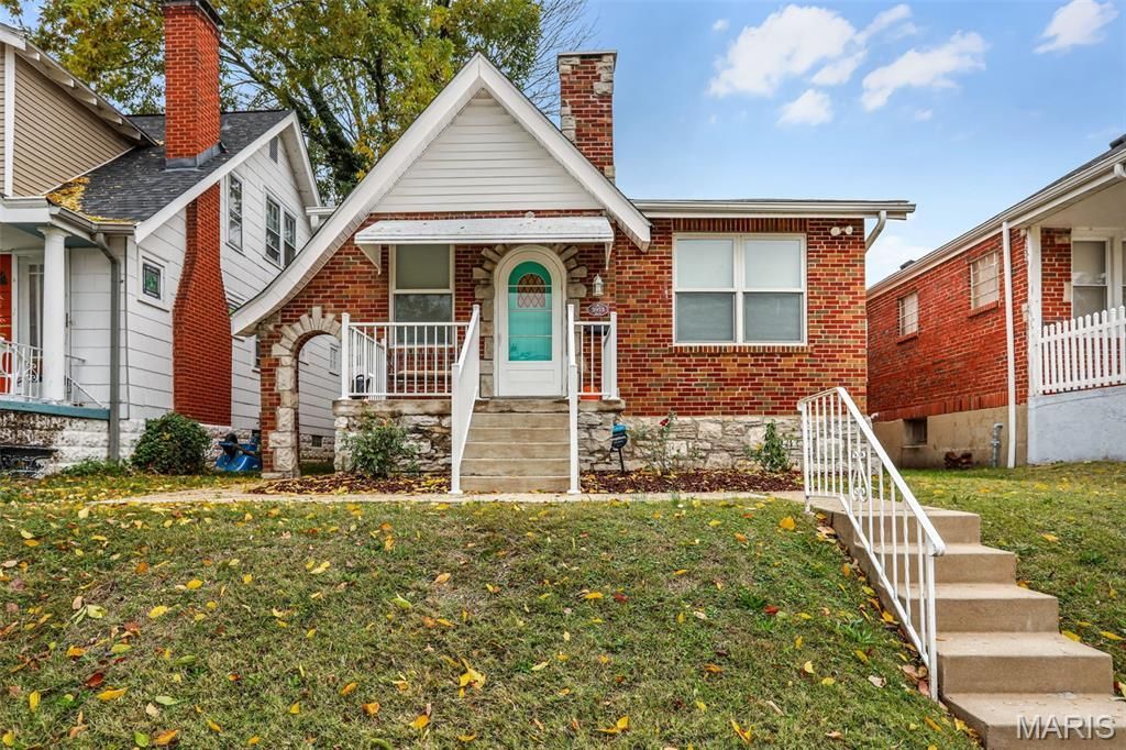 3953 Eiler Street, Saint Louis, MO 63116 Main Photo