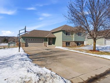 26109 Bluebird Lane, Rockville, MN 56301