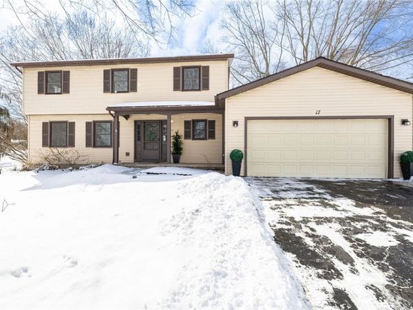 17 Freshfield Rise, Fairport, NY 14450