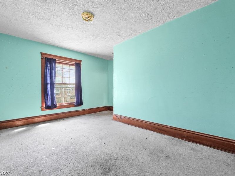 621 S Haines Avenue, Alliance, OH 44601 Photo 12