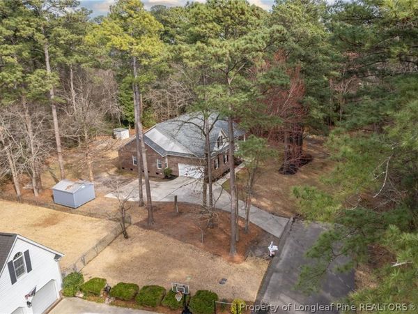 1015 Castle Hayne Road, Fayetteville, NC 28303