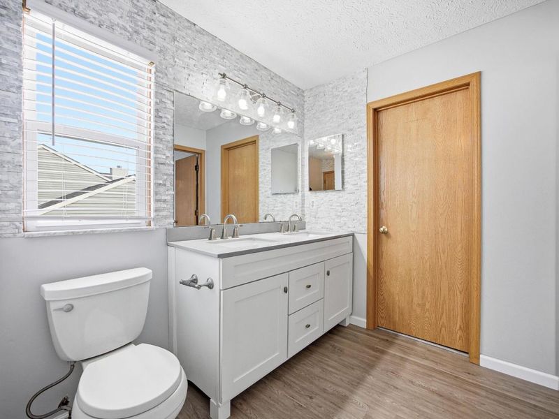 9152 Longstone Drive, Lewis Center, OH 43035 Photo 21