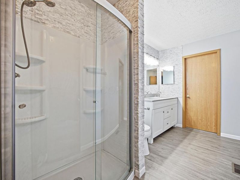 9152 Longstone Drive, Lewis Center, OH 43035 Photo 22