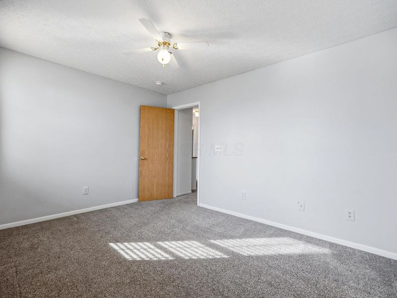 9152 Longstone Drive, Lewis Center, OH 43035 Photo 30