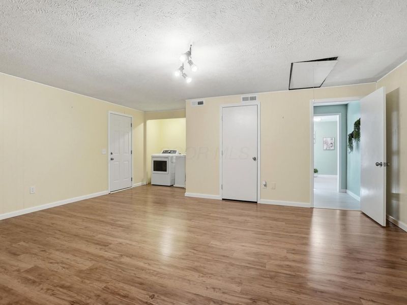 4119 Beach Trail , Jamestown, OH 45335 Photo 22