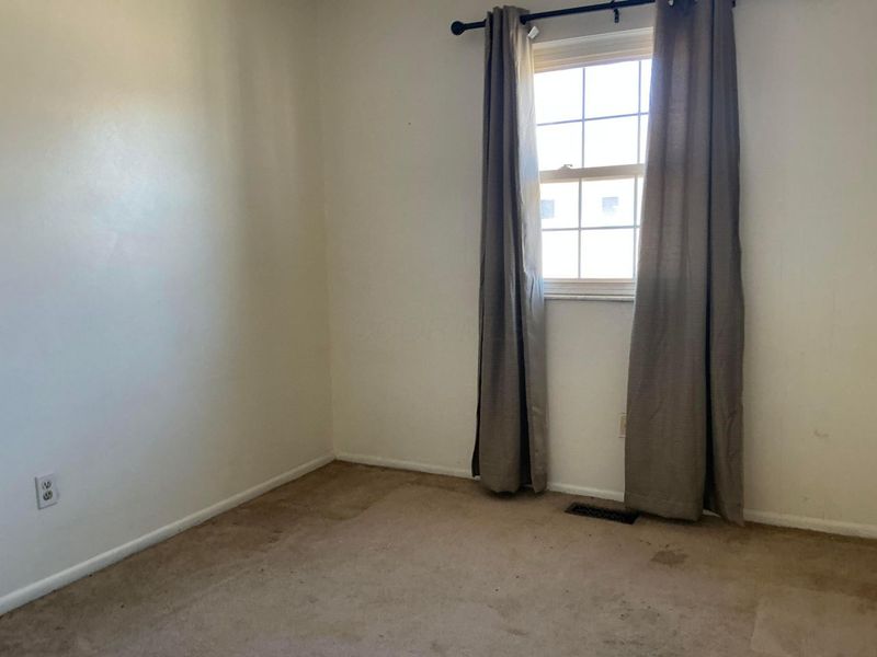 129 Beacon Run W, Unit 21C, Columbus, OH 43228 Photo 10