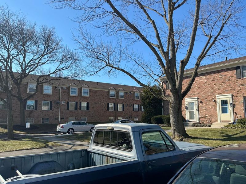 129 Beacon Run W, Unit 21C, Columbus, OH 43228 Photo 24