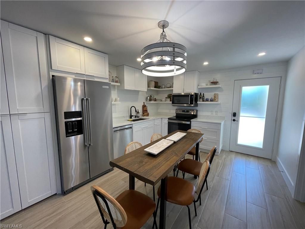 1417 Chesapeake Ave , Unit 101, Naples, FL 34102 Photo