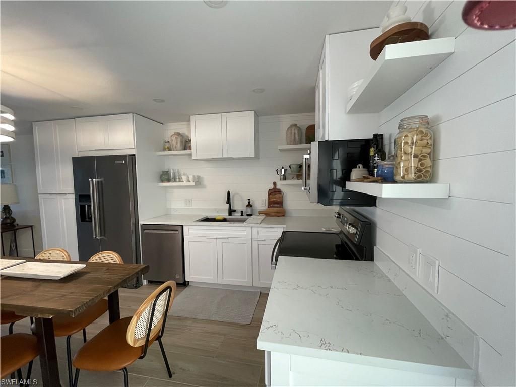 1417 Chesapeake Ave , Unit 101, Naples, FL 34102 Photo