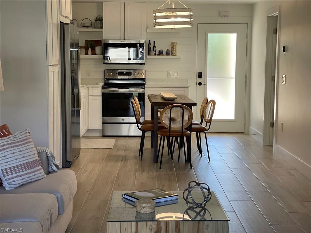 1417 Chesapeake Ave , Unit 101, Naples, FL 34102 Photo