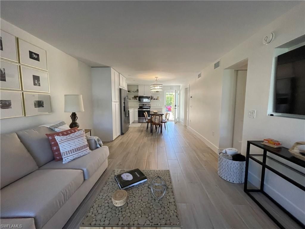 1417 Chesapeake Ave , Unit 101, Naples, FL 34102 Photo