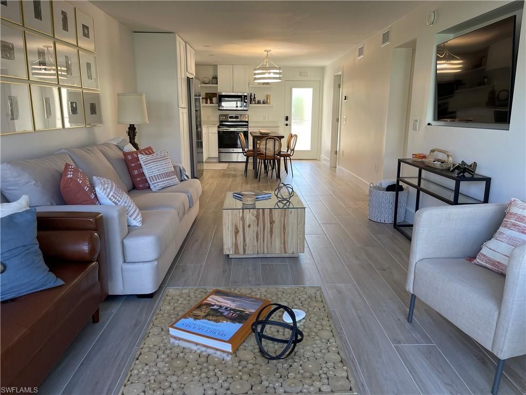 1417 Chesapeake Ave , Unit 101, Naples, FL 34102 Photo