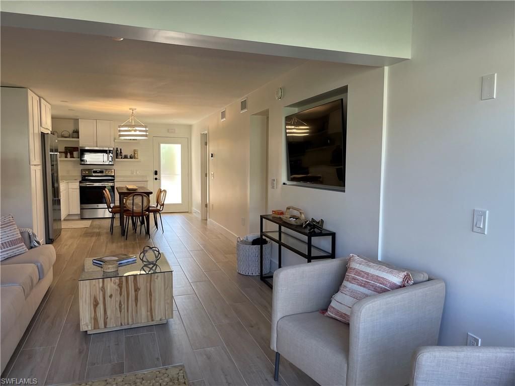 1417 Chesapeake Ave , Unit 101, Naples, FL 34102 Photo