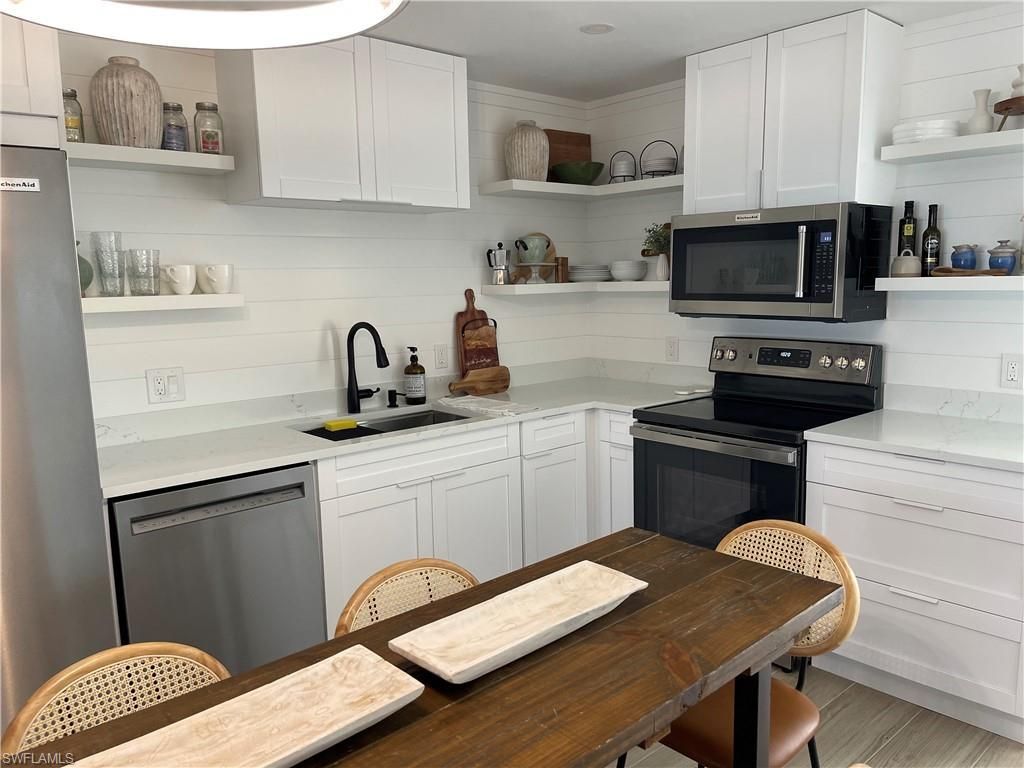 1417 Chesapeake Ave , Unit 101, Naples, FL 34102 Photo